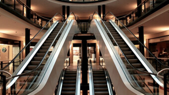 How Can Bitcoin Penetrate Live Retail Marketplaces?