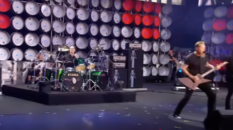 Metallica - Nothing Else Matters 2007 Live Video