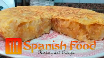 Spanish potato omelette "tortilla de patatas"