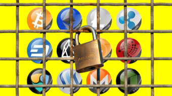 What risks are there when storing cryptocurrencies on an exchange?