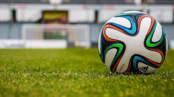 BEST FOOTBALL PICKS  (MONDAY)
