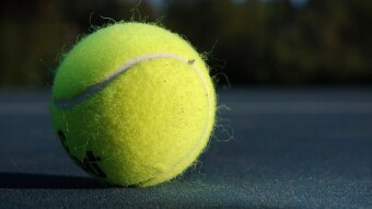 What is tennis? Learn the basics of tennis