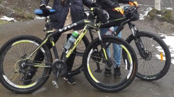 Hey, My beautiful pity bike! don’t get tired of me!