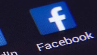 How to almost quit Facebook (Strongly Recommended).