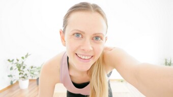 Russian Girl on YouTube | Channel for Yoga Enthusiasts