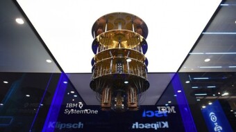 Qubits, Technos and Cryptos