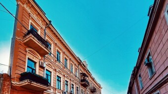 Flat house or House-wall. An architectural wonder of Odesa that everyone should see!