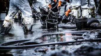 Bitcoin Under Pressure After Oil Prices Crash to Record Lows