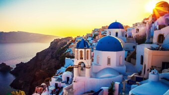 GREECE: COMPLETE TRAVEL GUIDE EXPLANATIONS ABOUT THIS TRAVEL GUIDE TO GREECE - Itinerary