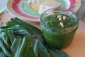 Is there any difference between Swiss Chard and Spinach?