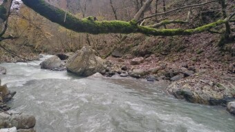 Amazing River, Cold Weather, and Brutal Wind… Kharajgil Village