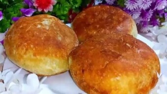 Vídeo receta de bollo de pollo.