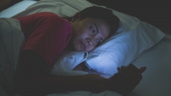 Sleeping with your smartphone is bad for your health and sleep quality!