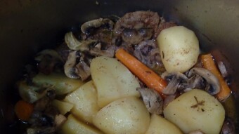 Foodbook #292 beef with nice ingredients