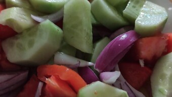 Daily meal #152 Greek salad coming