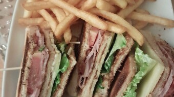 Foodbook #1136 homemade club sandwiches