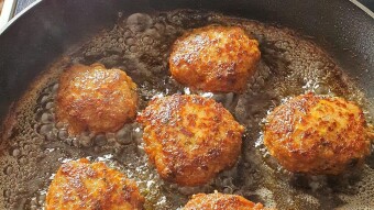 Foodbook #1253 anyone for children meatballs???