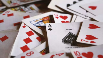How to Win Video Poker (4 Easy Strategies)