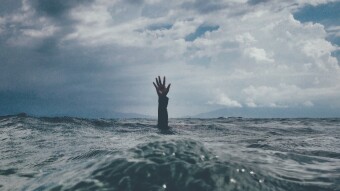 9 Strategies Successful People Use to Overcome Stress