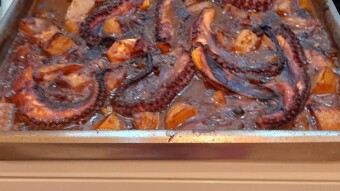 Foodbook #977 octopus with potatoes