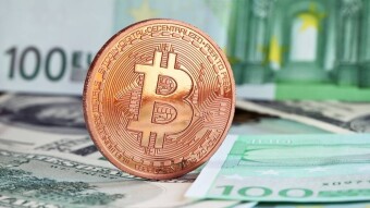 Bitcoin And ETH Dive, SOL Reaches Crucial Support