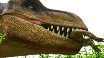 Bringing Extinct Dinosaurs Back To Life Using AI