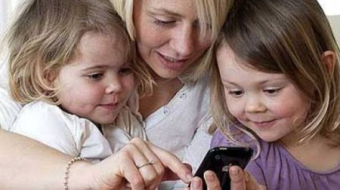 What can children learn from smartphones?