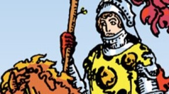 Moon in Aries looking at Taurus brings us impulses with haste. Mercury conjunction Chiron situations and like hurtful but healing conversations. Calm!! The Knight of Wands - 06/05/24
