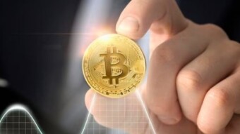 Bitcoin crashing hard and altcoins following suit