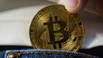 Browse and can earn Bitcoins