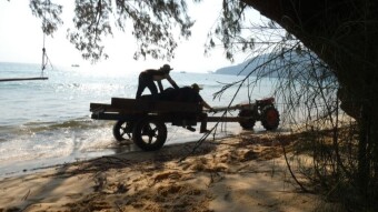 Blue water and white sand - every traveler's dream - Cambodia, my journey through Asia