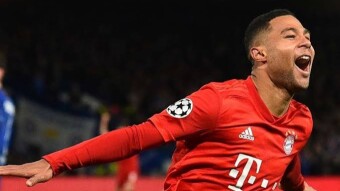 BAYERN MUNICH BREEZE PAST CHELSEA