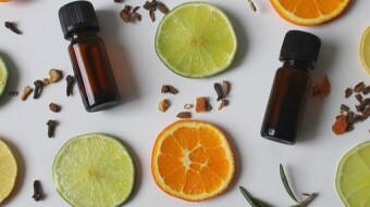 Essential oils can be used to balance the second chakra in the body