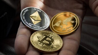THE MOST EXCITING TIME FOR XRP AND CRYPTO BTC FALLING AD ALT SEASON KICKS OFF THE FUTURE IS NOW