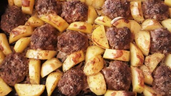 Foodbook #1012 meatballs with potatoes