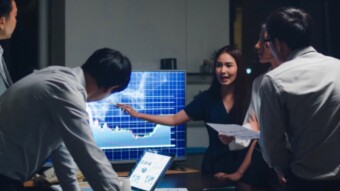 5 HUGE benefits of blockchain technology.