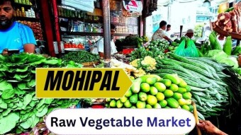 A One-Day Street Journalist: Street raw material business.