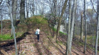 Early spring has many advantages, especially when we go to the Jurassic rocks
