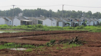 Housing development that cannibalizes agricultural land