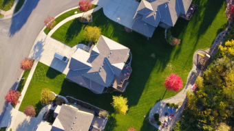 Investing in real estate through blockchain