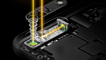 Claims of manufacturers cannot be trusted. Zoom on a phone is often not what it claims to be