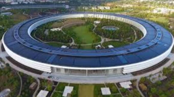 Apple's secret team of developers is working on satellite technology that could bring independence from telephone operators
