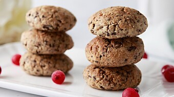 Peanut butter and dark chocolate cookies