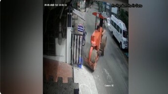 Road Roller Crash