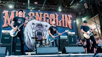 April Holiday Playlist --- Millencolin - "Penguins And Polar Bears" --- [ENG-DEU]