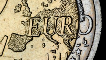 (Attempting) an unbiased, balanced take on Europe's worst best idea, the EURO