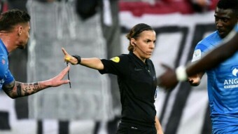 A WOMAN TO OFFICIATE A MANS MAJOR