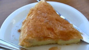 Greece - Food & Drinks - Sweets: Galaktoboureko.