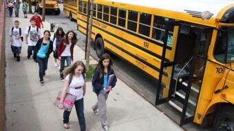 An ordinary school in the USA with a low rating