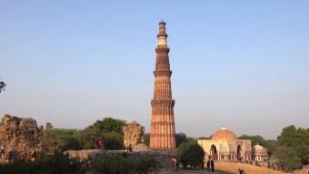 Qutub Minar Delhi, a phenomenal minaret and a mysterious iron pillar - my journey through Asia